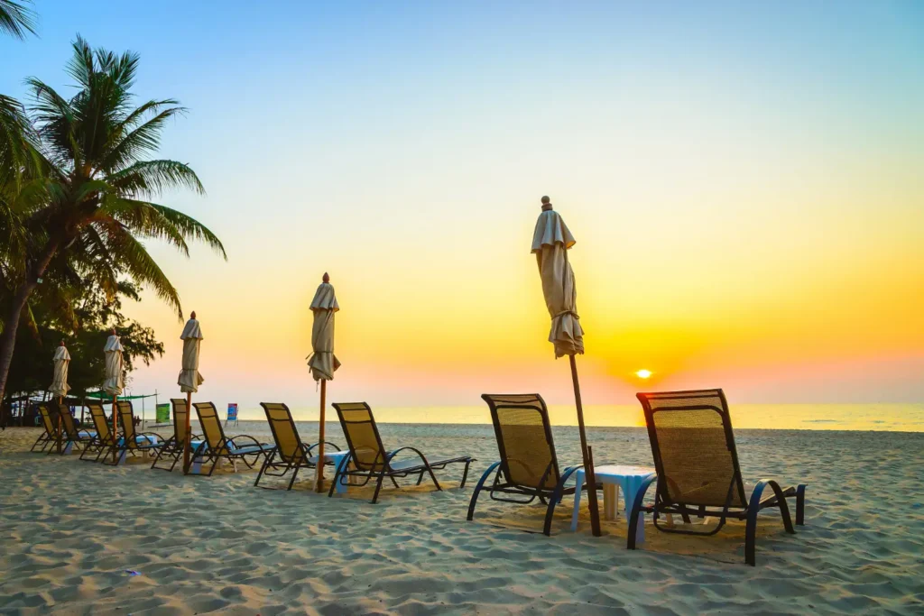 When to Visit Zanzibar to Avoid Crowds: 4 Simple Tricks for Calm